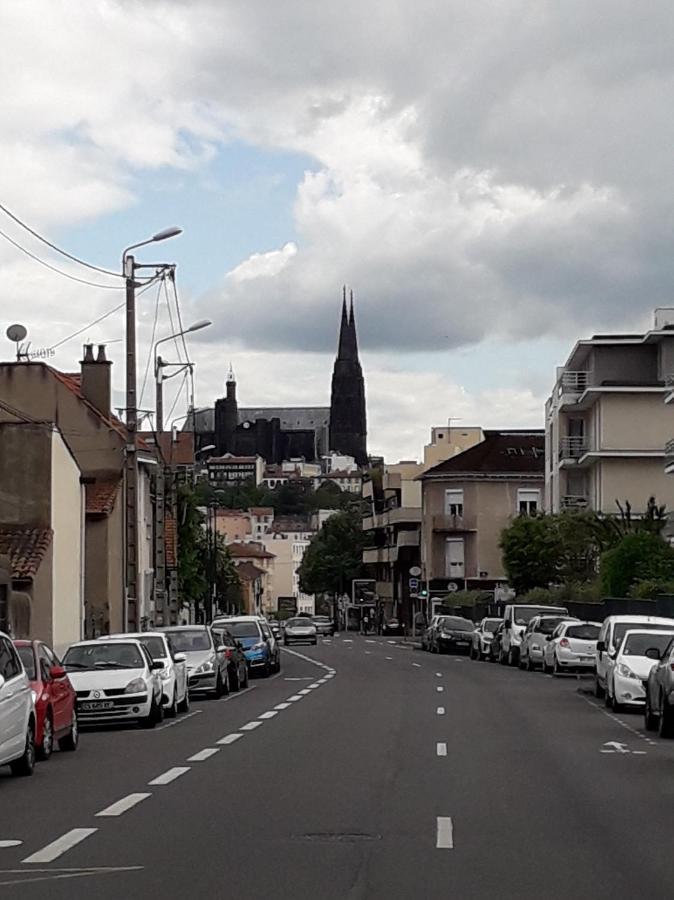 Charmant F2 Avec Vue, Proche Centre Clermont-Ferrand Exterior foto